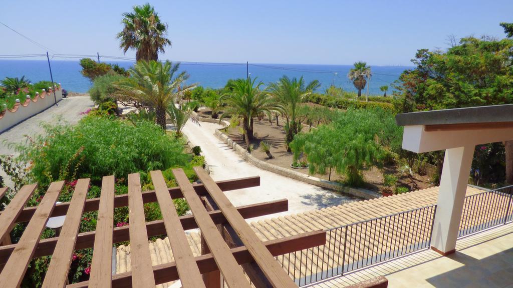 La Villa Rosa Al Mare Pozzallo Exterior foto