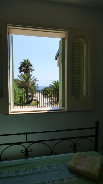 La Villa Rosa Al Mare Pozzallo Exterior foto